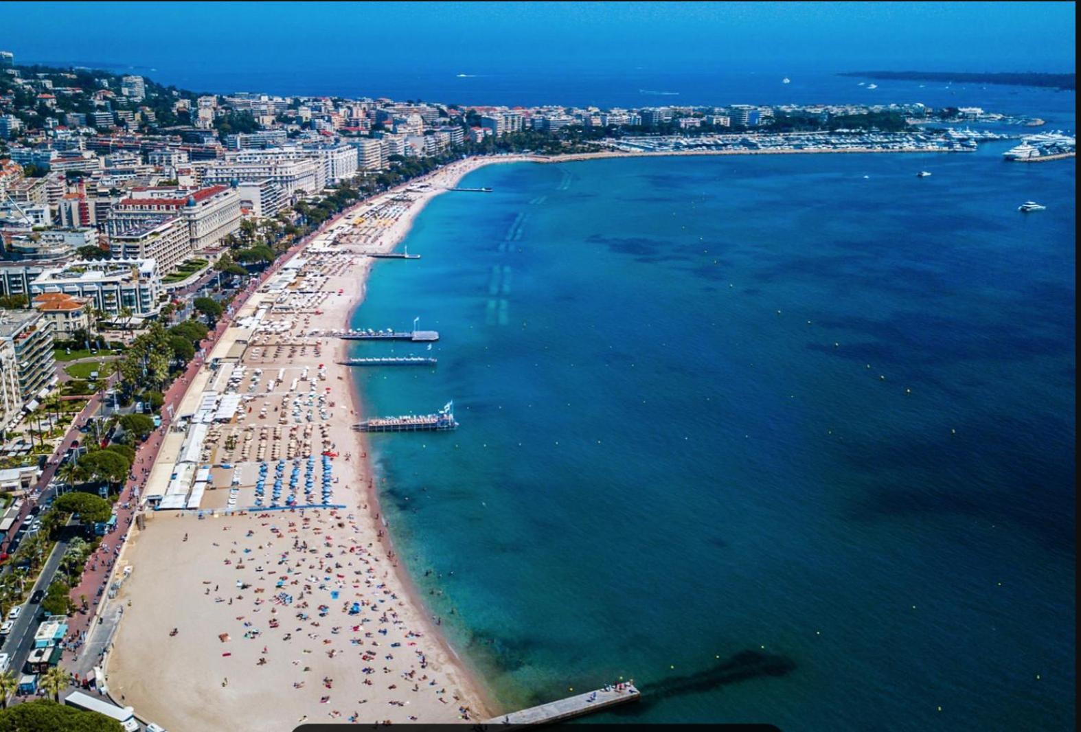 Le Bristol Apartment Cannes Ngoại thất bức ảnh